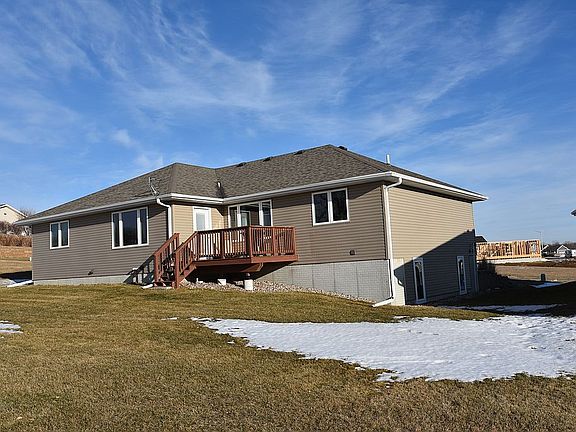 4th image of 4117 Fieldcrest Dr