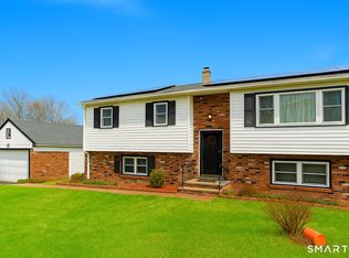 10 Grace St, Danbury, CT 06811