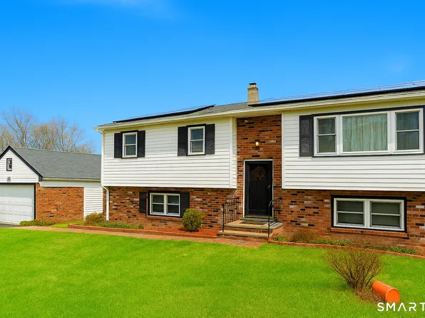 10 Grace Street, Danbury, CT 06811
