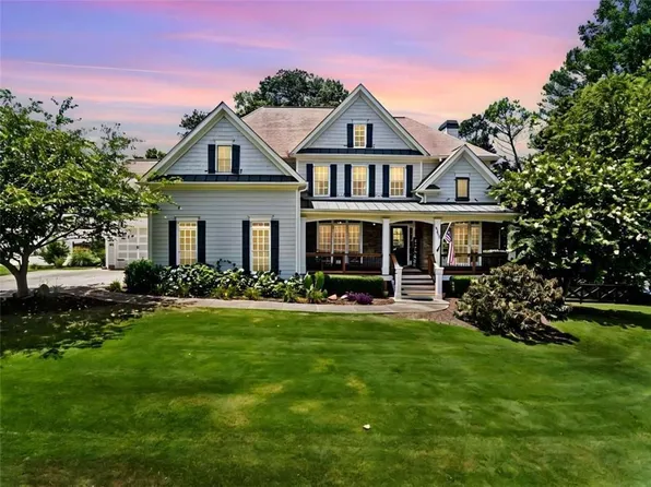 4805 Blossom Ct, Cumming, GA 30028