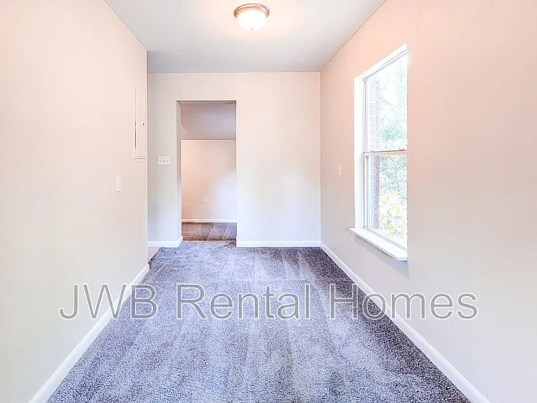 4523 Merrimac Ave — Photo 4