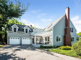 3 Beacon Hill Rd, Marblehead, MA 01945