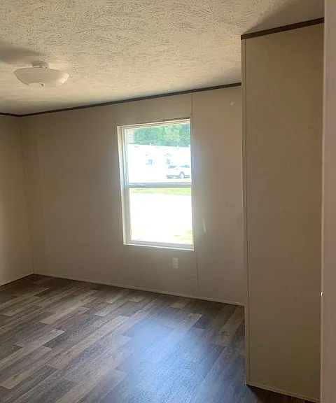 2187 Highway 425 N #33 — Photo 7
