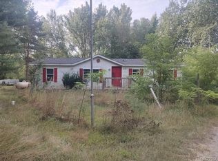 5459 W Bradford Rd, Shepherd, MI 48883