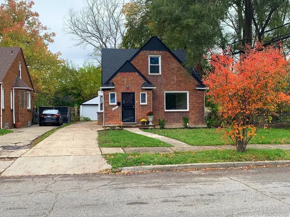 19351 Freeland St, Detroit, MI 48235