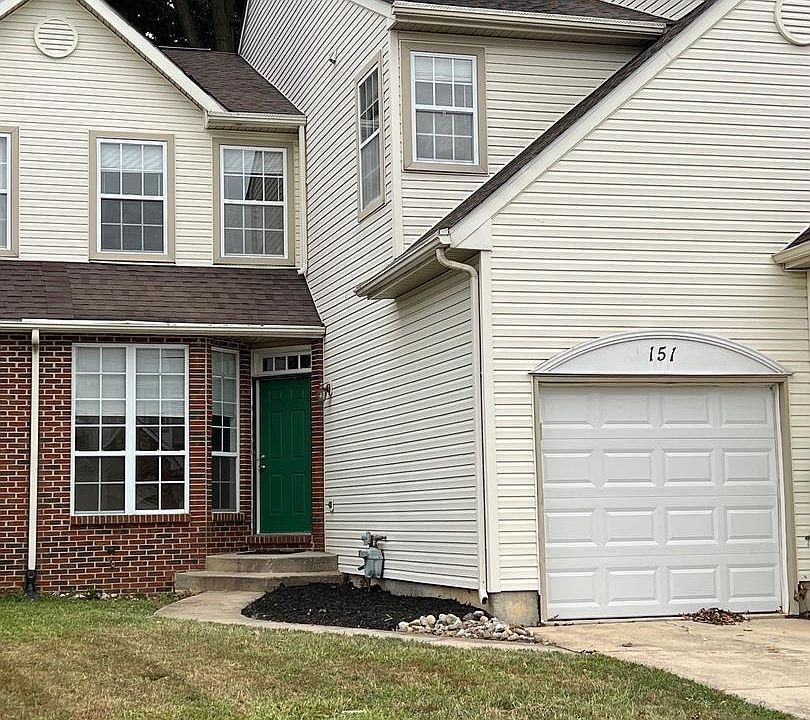 1st image of 151 Tuckahoe Ln