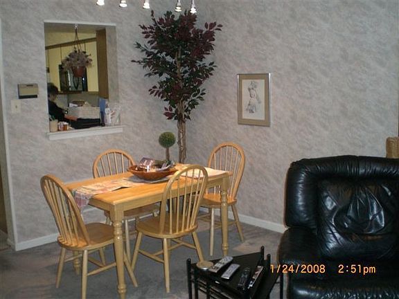 Dining Room - Notice the Pass through from the Kitchen.