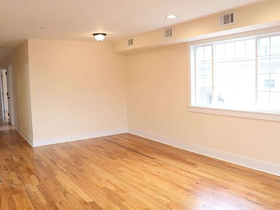 2nd image of 1265 E 54th St Unit 2