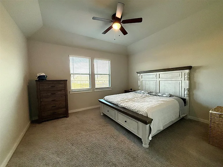174 Gullivers Dr — Photo 8