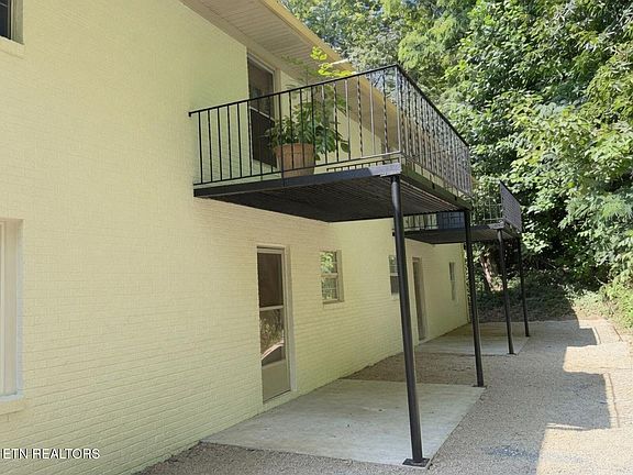 3rd image of 6745 Langston Dr