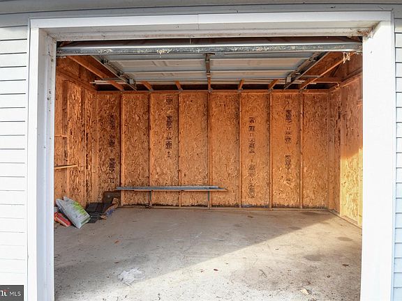 5th image of 401 Dalton Rd