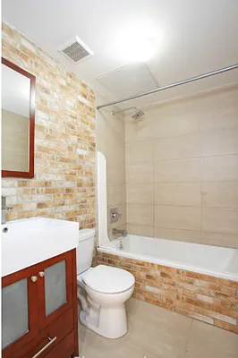 Rented by Loom Capital Group Inc. | media 17