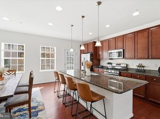 221 Truck Farm Dr, Glen Burnie, MD 21061