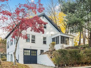 111 Lawton St, Yonkers, NY 10705