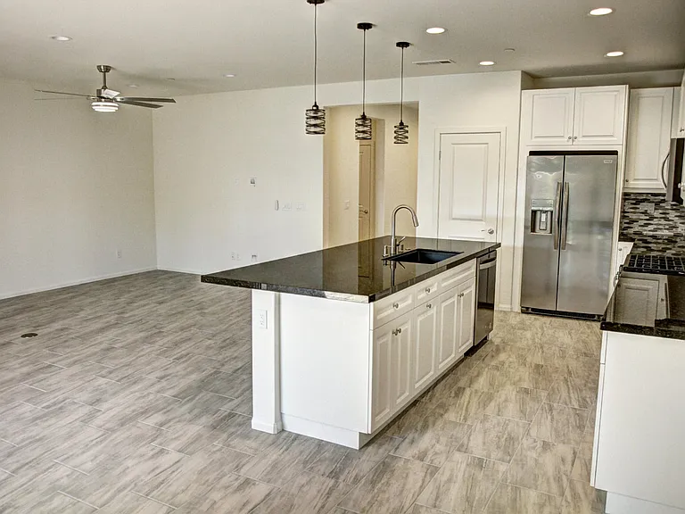 51660 Whiptail Dr — Photo 15