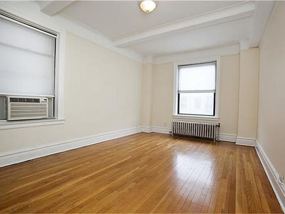 4th image of 467 Central Park W APT 7E