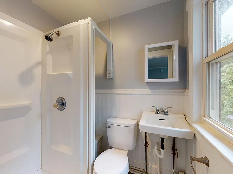 9 Riverbank Ct #C — Photo 10