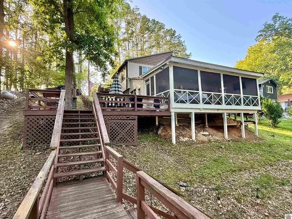 318 Horseshoe Dr, Cadiz, KY 42211