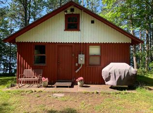 11095 E Shore Rd, Marenisco, MI 49947