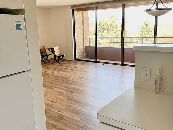 5th image of 24055 Paseo Del Lago Unit 411