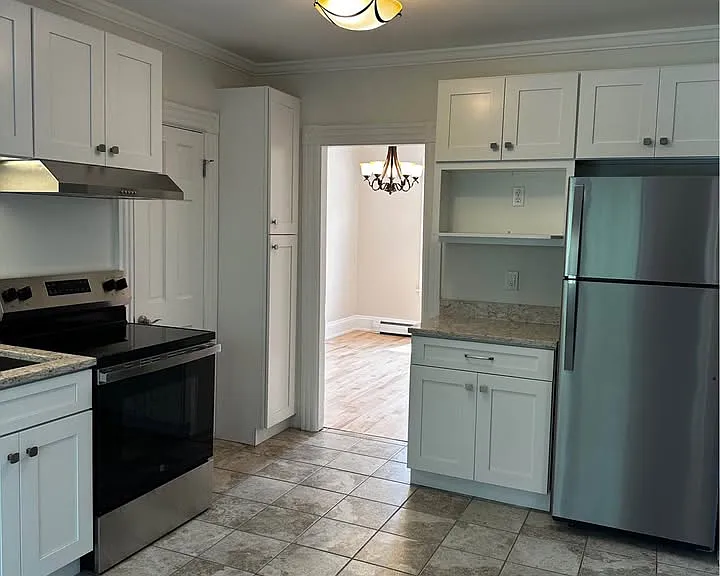 127 Bartlett St #129 — Photo 5