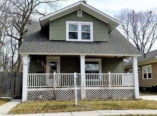 238 Elvin Ct, Lansing, MI 48912