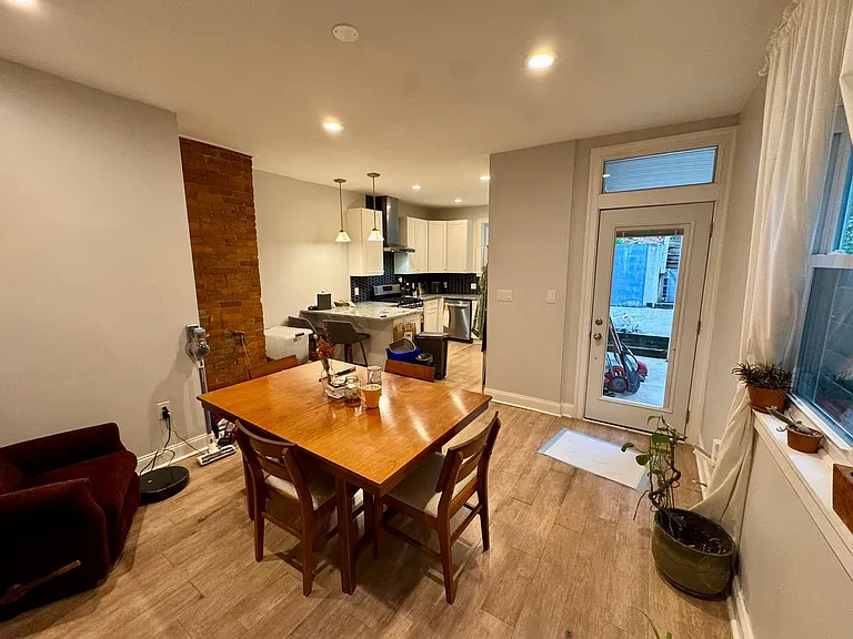 5304 Holmes St — Photo 15