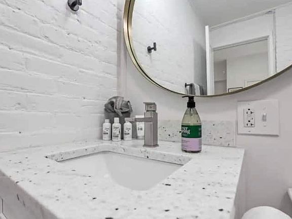 4th image of 82 Price Ave #B