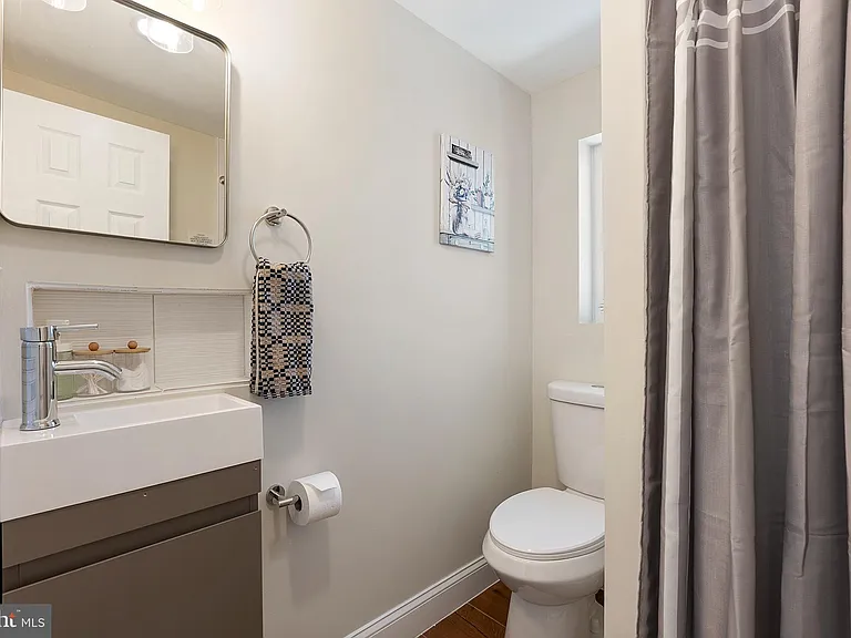 1102B Carroll St #B — Photo 28