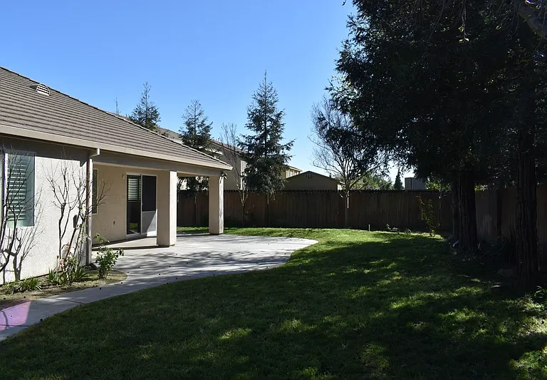 2261 Pillsbury Rd — Photo 49