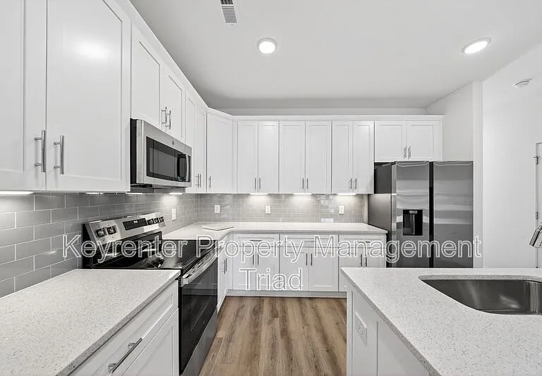 3611 Bridleton Ridge Trl — Photo 2