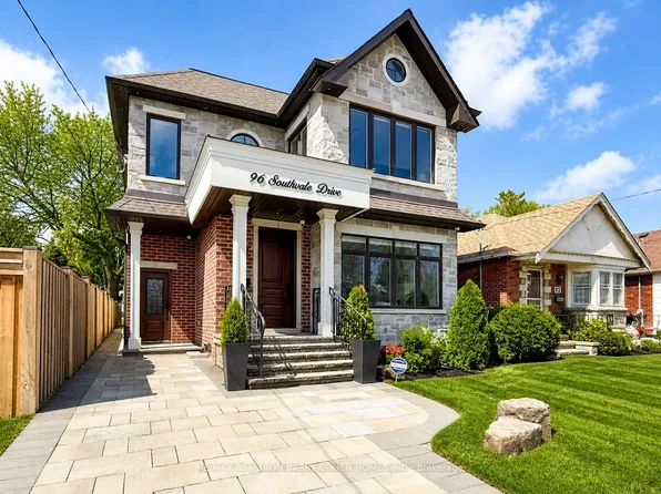 96 Southvale Dr, Toronto, ON M4G 1G5