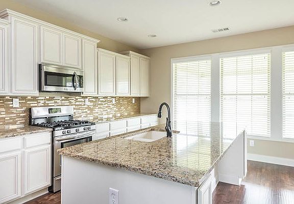 3rd image of 2035 Creekside Manor Ln Lot 21