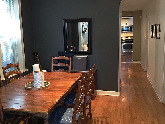 4th image of 1938 N Leavitt St #1