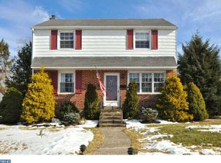 2951 Kanes Rd, Willow Grove, PA 19090