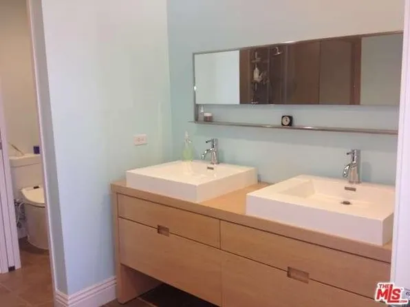 801 S Grand Ave APT 2204, Los Angeles, CA 90017