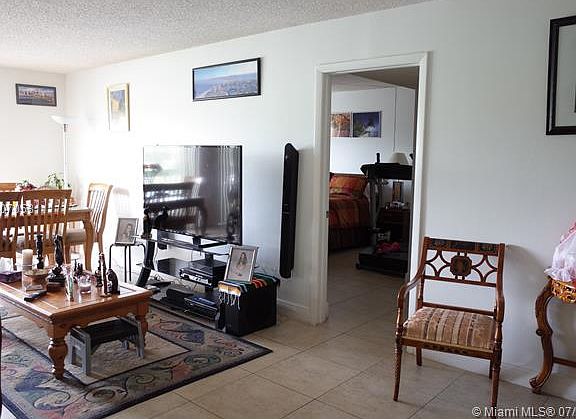 4th image of 1300 SW 122nd Ave APT 321-2