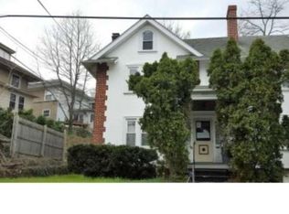 230 Oak Ter, Reading, PA 19606