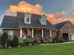 544 Arnold Dr, Camden, TN 38320
