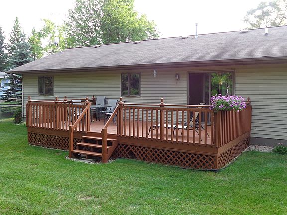 2nd image of N6676 W Chicawatha Ct