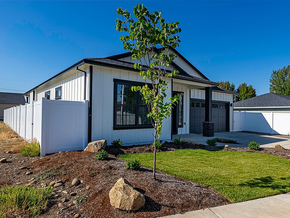 3676 Agate Meadows Ct, White City, OR 97503 Zillow