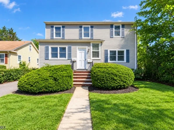 14 Locust St, Madison, NJ