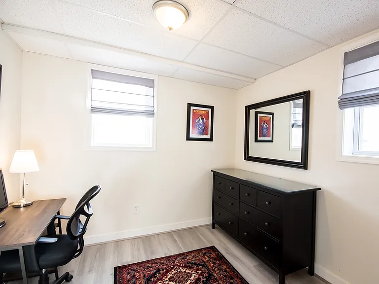 706 Rockland Ave #B — Photo 8