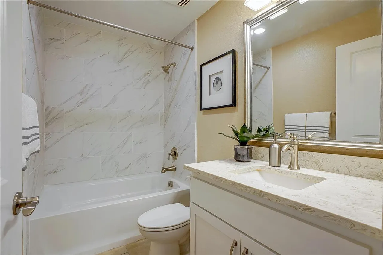 3 bed, 1667 sqft, $1,400 — Photo 2