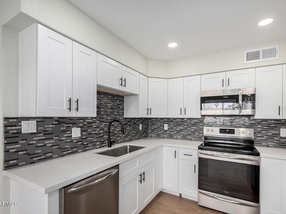 1st image of 11210 N 109TH Street