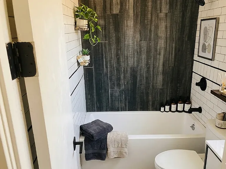 1922 Prospect Pl #1L — Photo 6