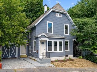 11 William St, Fitchburg, MA 01420