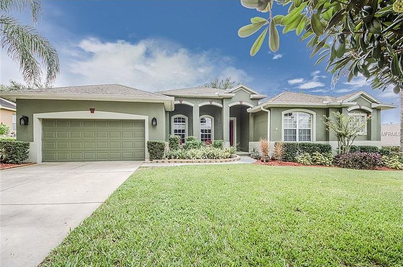1st image of 428 Shady Pine Ct