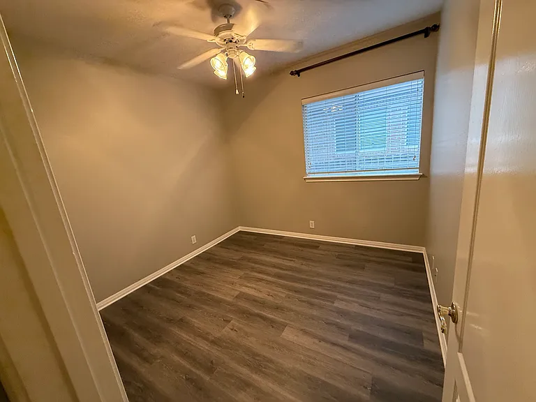 22823 Tornillo Dr — Photo 8