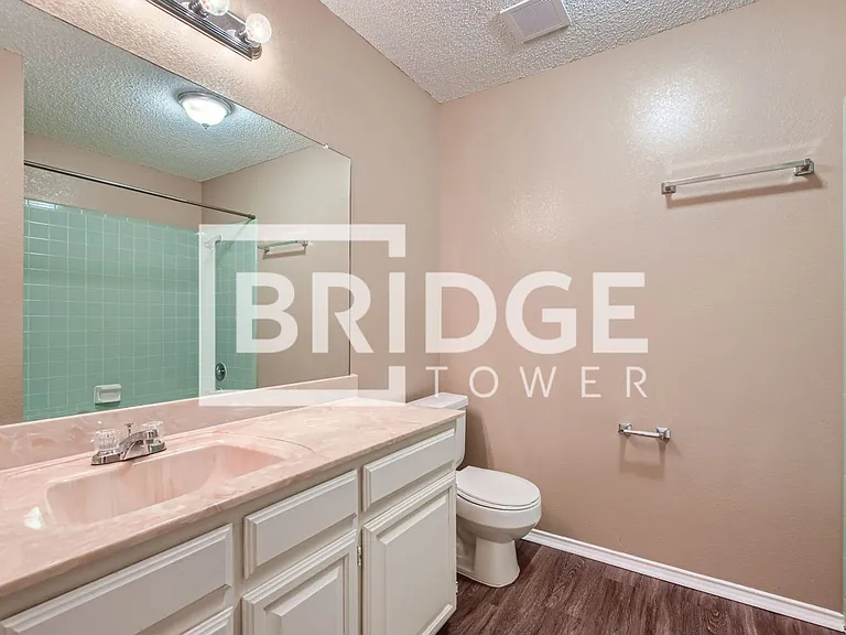 409 Kelley Ct — Photo 11